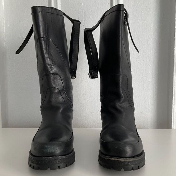 Prada - Leather Rain Boots - Mid Calf - Beautiful Boots - Great Condition! - Picture 3 of 14